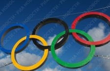 Олимпийские кольца на железнодорожном вокзале в Адлере