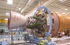 Atlas V activity:RD180 engine mounted onto Atlas V